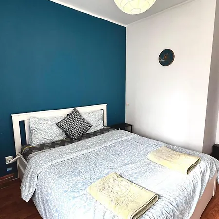 Permanentemente Fechada * Odivelas (Lisbon)